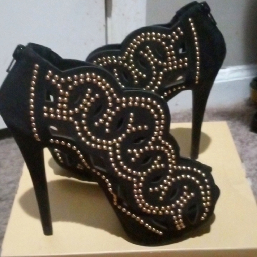 LADY SHOES